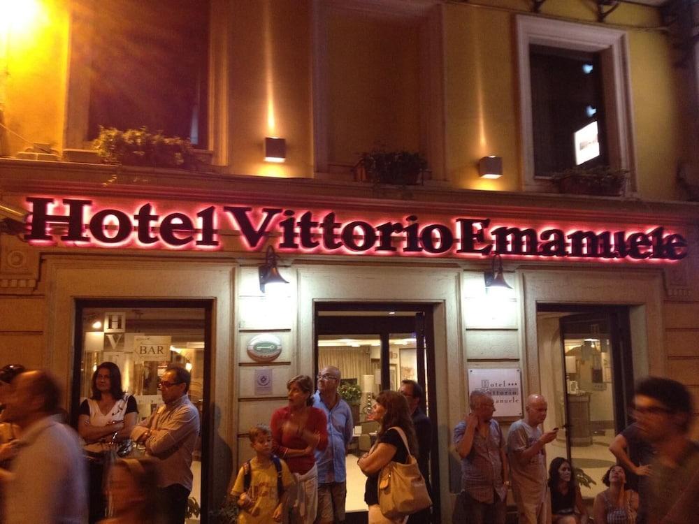 Hotel Vittorio Emanuele Sassari Exterior foto