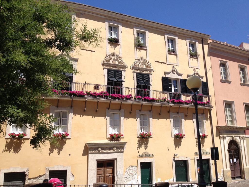Hotel Vittorio Emanuele Sassari Exterior foto